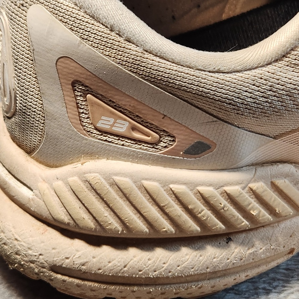 Brooks Shoes Womens 6.5 Gray Pink Adrenaline GTS 23 Running Sneaker Athleisure - Picture 9 of 12